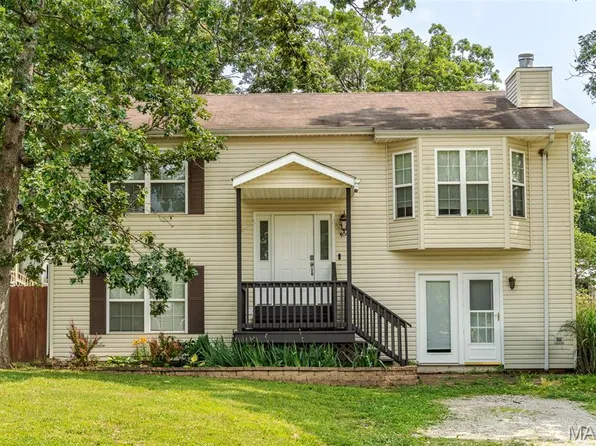 404 Kingsley Dr, Saint Clair, MO 63077