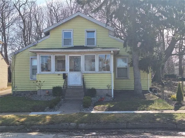 488 Railroad St, Painesville, OH 44077
