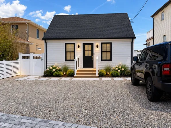 3216 Windsor Ave, Toms River, NJ 08753