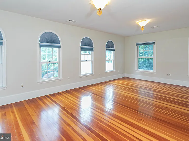 254 Jefferson Rd — Photo 26