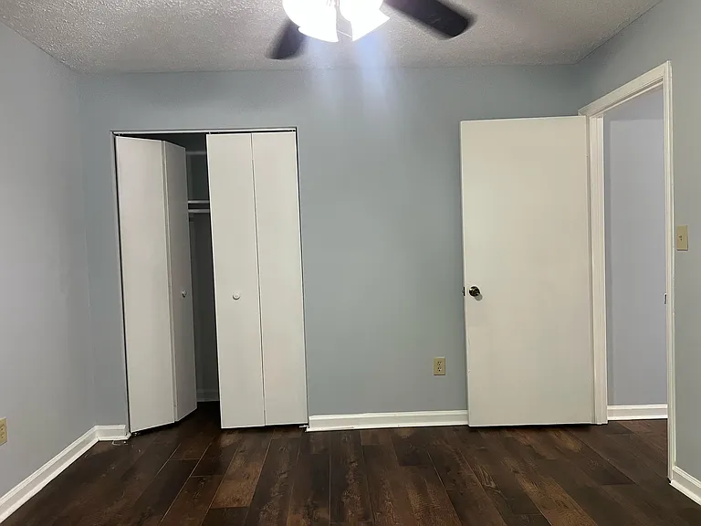 1240 Shalom Dr — Photo 15