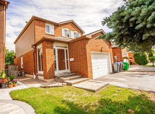 15 Cresswell Dr, Brampton, ON L6Y 2T5