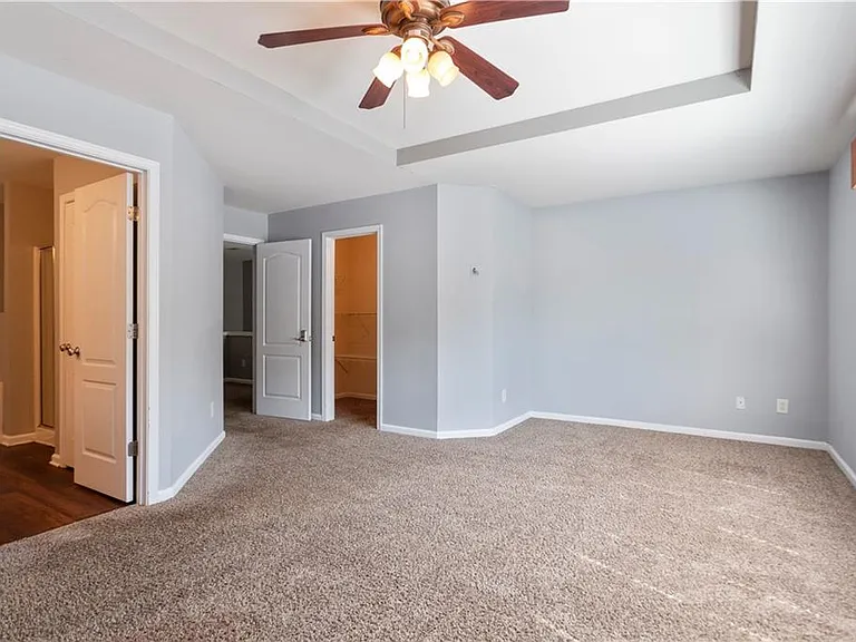 1126 Treymont Ln — Photo 23