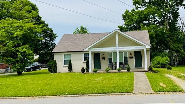 1st image of 105 Cherrybark Dr #B