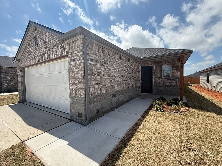 3629 Maggie Rd — Photo 2