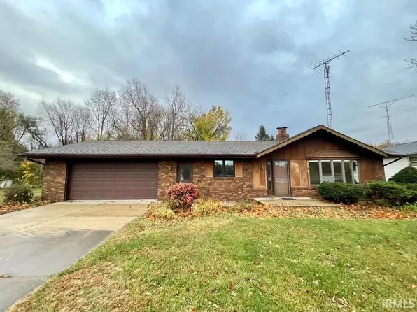 14665 Dixon Lake Trl, Plymouth, IN 46563