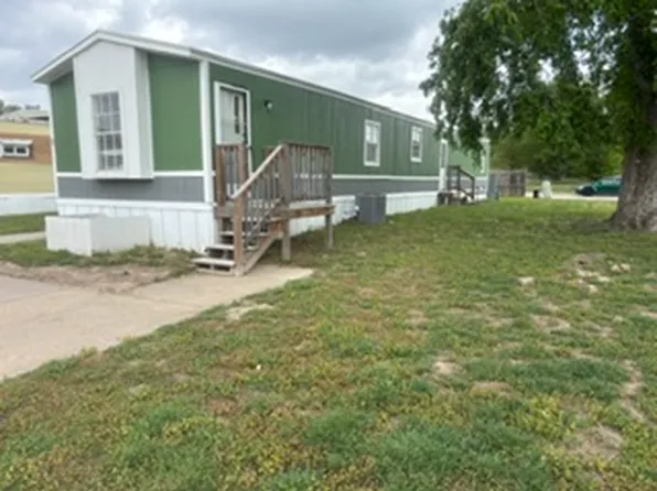 2524 Commonwealth Dr Office 1, Junction City, KS 66441