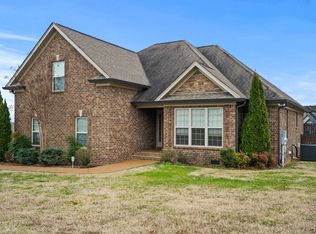 48 Harbor Point, Lebanon, TN 37087