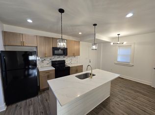 (Undisclosed Address), Columbus, OH 43204