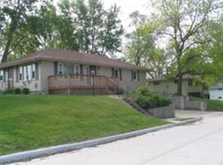 599 Prospect Ave, Windom, MN 56101