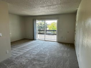 15510 6th Ave SW APT 7, Seattle, WA 98166