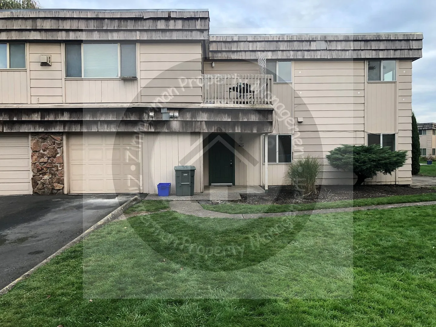 Newly Updated 3 bedroom 1.5 Bath — Photo 1