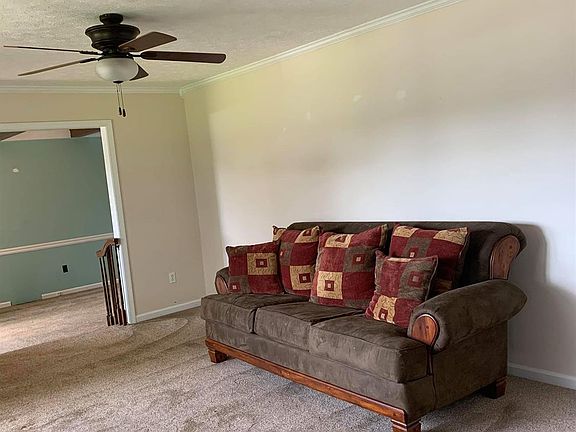 4th image of 114 Gail Ln Lot 8