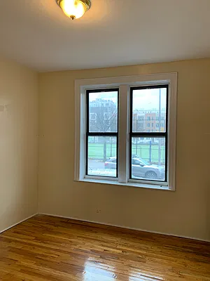 Rented by Page Real Estate | media 6