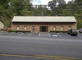 4460 Steubenville Pike, Pittsburgh, PA 15205