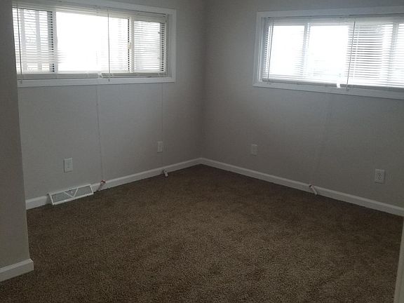 5th image of 137 Harnett Ave