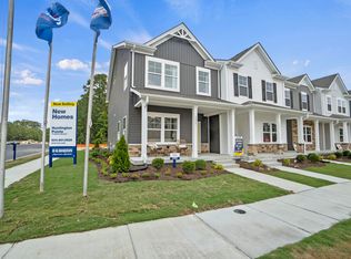 1541 Stanford Ln, Newport News, VA 23608