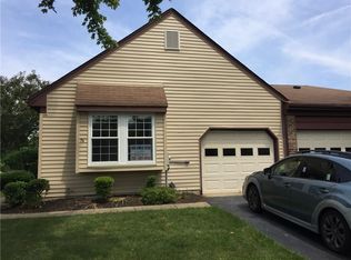 7B John Adams Ct, Monroe Township, NJ 08831
