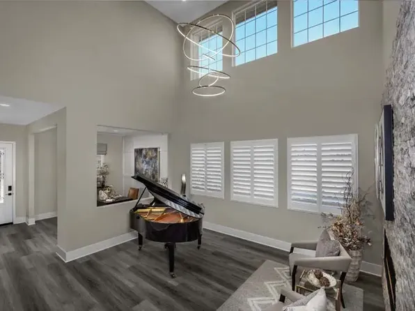 6544 Canyon Oaks, Simi Valley, CA 93063