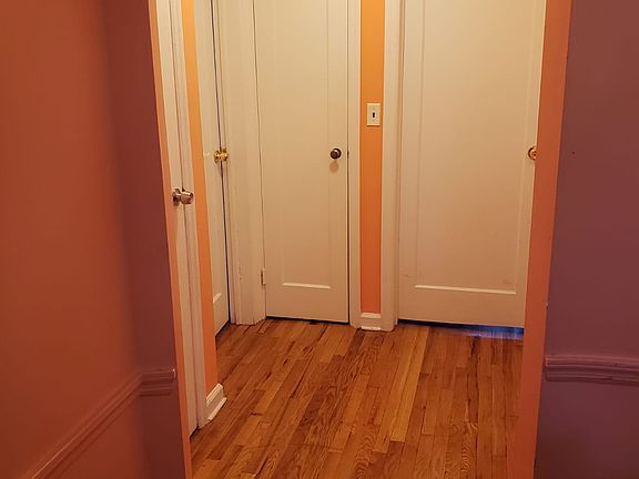 5th image of 912 N 1st St