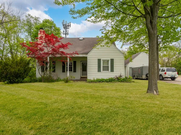 3613 N Old Buffalo Grove Rd, Arlington Heights, IL 60004