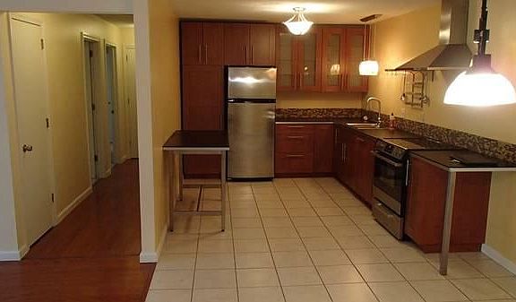 3rd image of 6 Autumn Leaf Dr APT 12