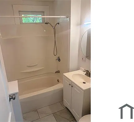 4 bed, 1600 sqft, $3,800 — Photo 2