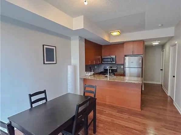 260 Sackville St Unit 210, Toronto, ON M5A 0B3