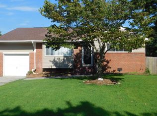 521 Longfellow Ave, Virginia Beach, VA 23462