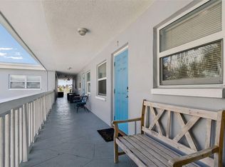 245 104th Ave APT 7, Treasure Island, FL 33706