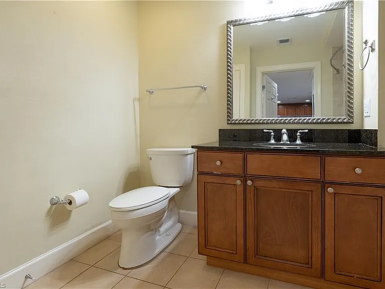 1362 Centre Court Ridge Dr #101 — Photo 8