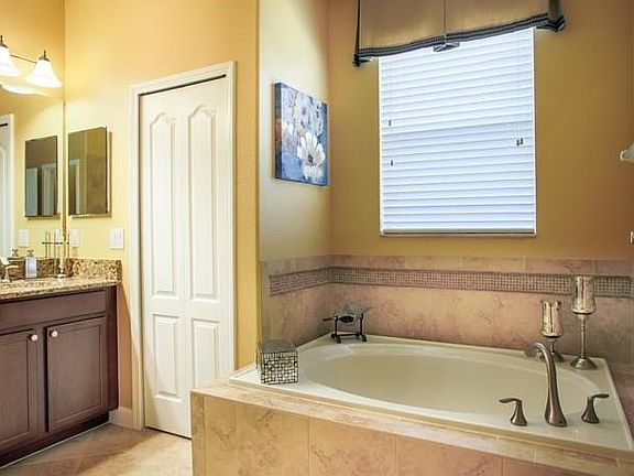 5th image of 3510 Embers Ln