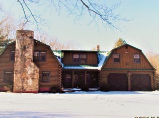 89 Teaberry Rd, Bloomsburg, PA 17815