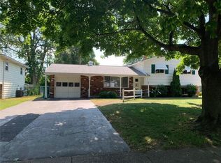 38 Mount Ridge Cir, Rochester, NY 14616