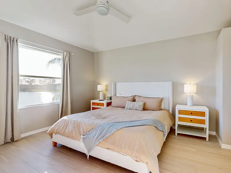 350 Robin Hood Cir #202 — Photo 12