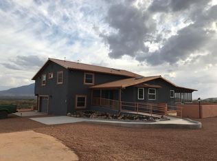1066 S Anama Ln, Bisbee, AZ 85603