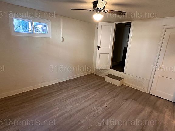 2nd image of 1118 1/2 W Dayton Ave #0
