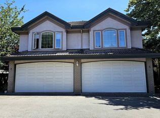 8693 No 3 Rd #6, Richmond, BC V6Y2E6