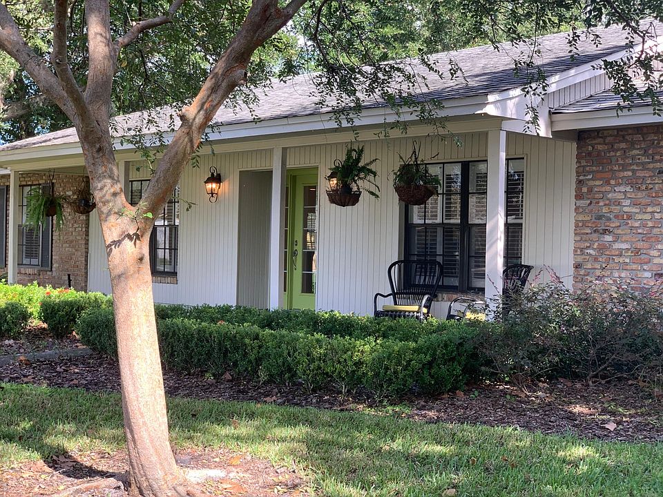 1st image of 8626 Shady Glen Dr