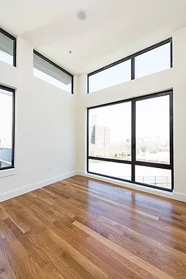 Rented by Nooklyn NYC LLC | media 107