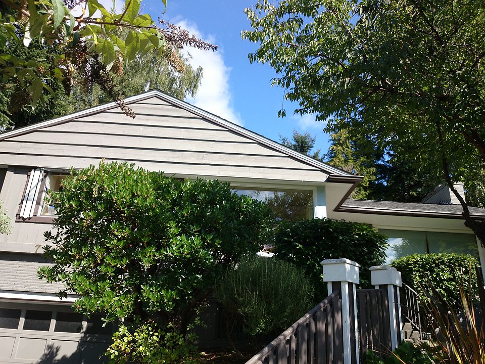 2nd image of 7206 29th Ave NE