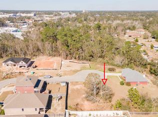 670 Farmington Rd, Pensacola, FL 32504