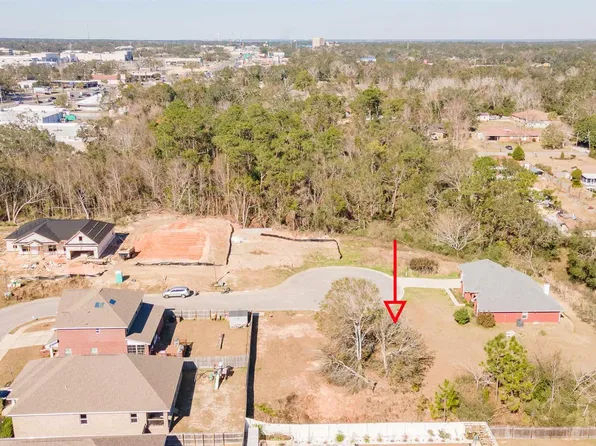 670 Farmington Rd, Pensacola, FL 32504