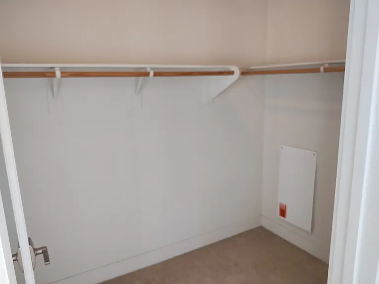 135 W Live Oak Ave #E — Photo 2