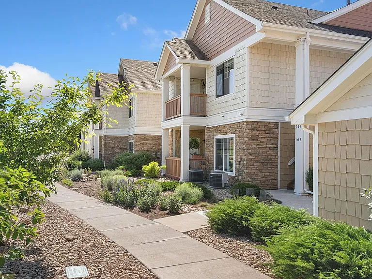4905 Hahns Peak Dr #202 — Photo 33