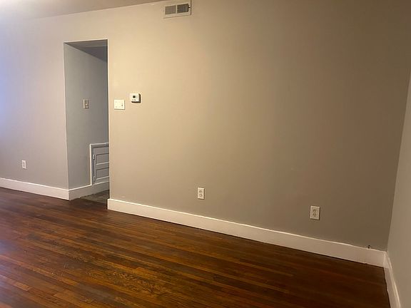 5th image of 242 E Orange St APT 2