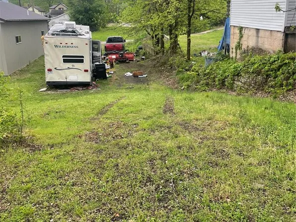 1241 Church St, Hannibal, MO 63401