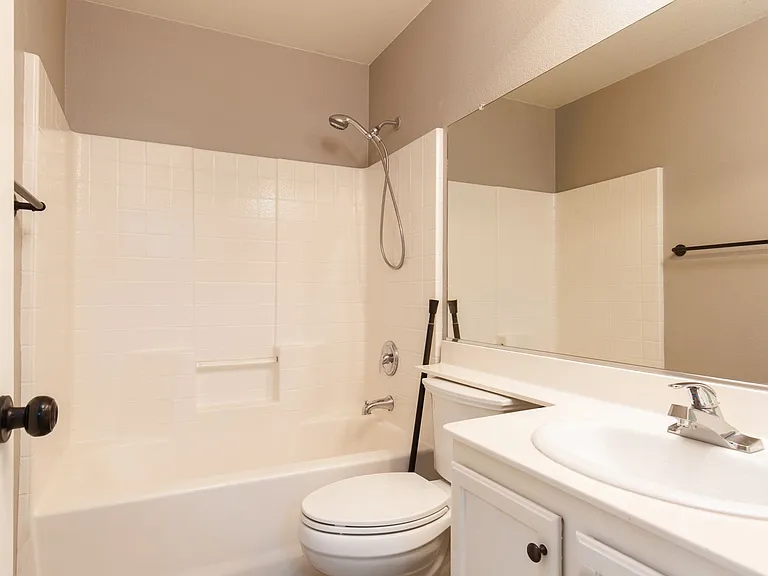 4912 Peaceful Pond Ave — Photo 24