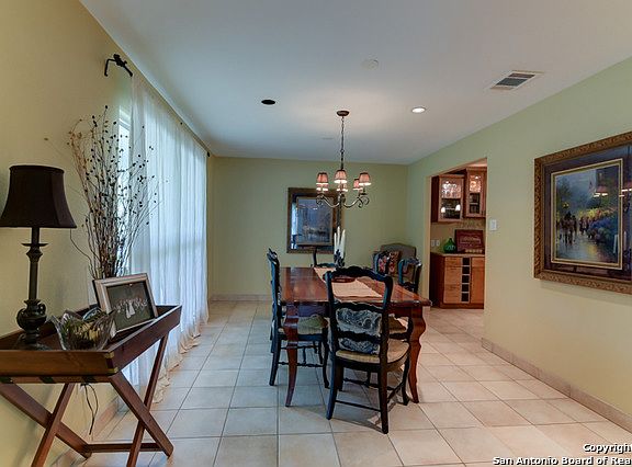 3rd image of 11211 Cedar Elm Dr