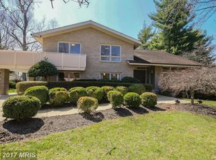 6116 Clearwood Rd, Bethesda, MD 20817